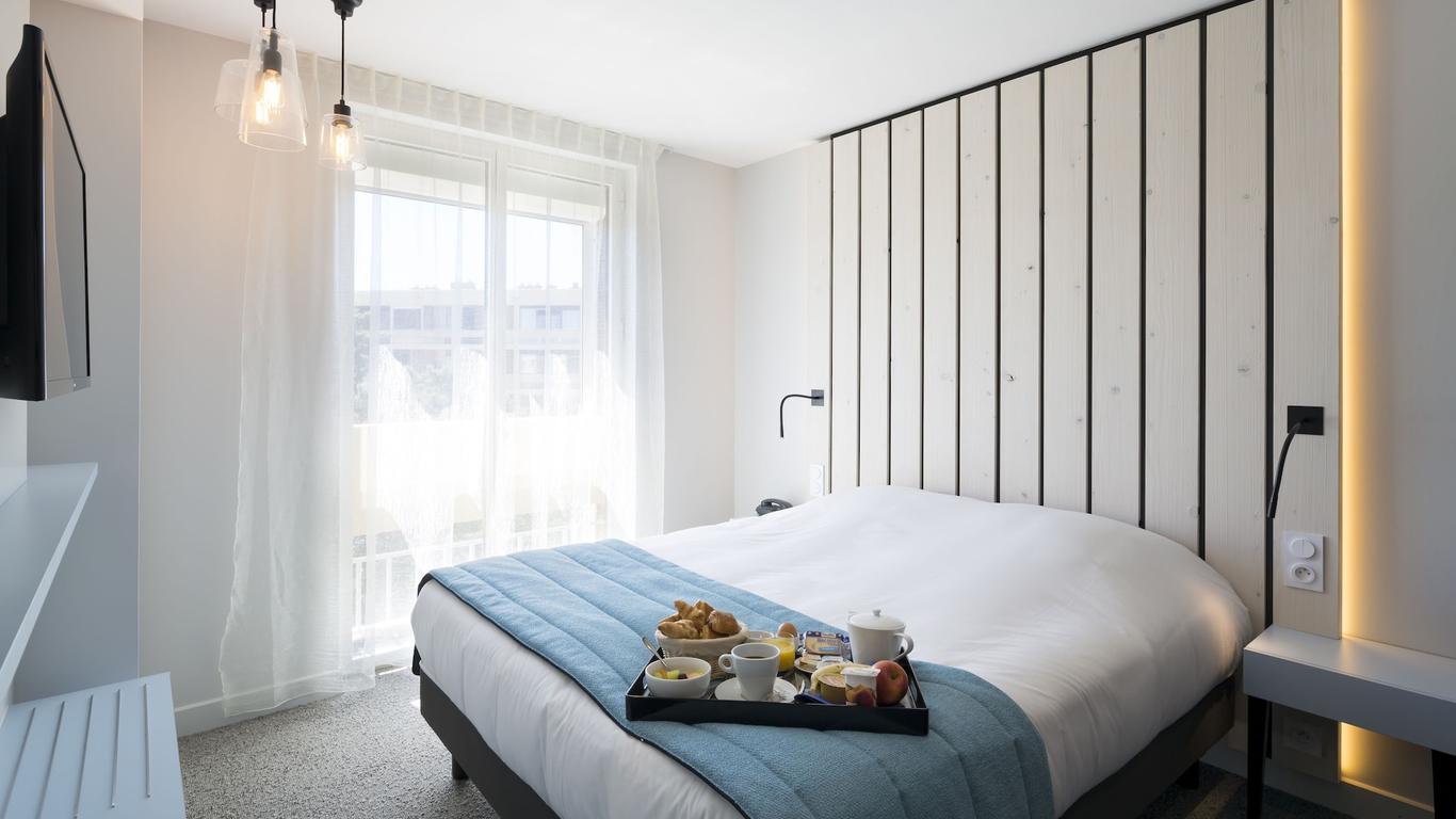 Operalia Hotel les Pins