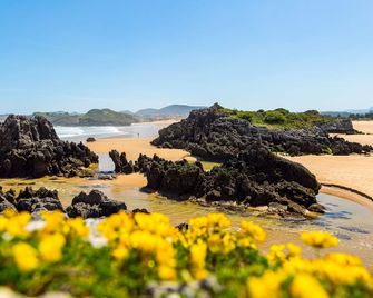 Apartamentos Solamaza - Isla - Praia