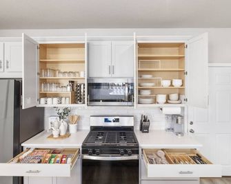 Experience Red Rocks & Littleton, Scandi-Style - Littleton - Cocina