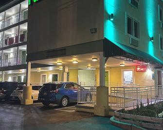 سي بالاس إن - سياسيدي هايتس - مبنى