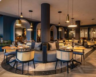 Mövenpick Hotel Windhoek - Windhoek - Restaurante