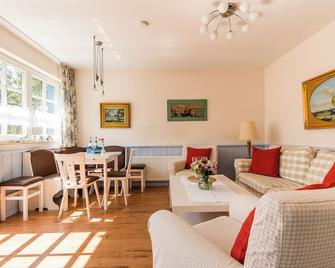 Hus in Luv - Born am Darß - Wohnzimmer