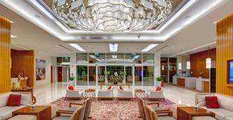 Crowne Plaza Muscat Ocec - Muskat - Lobby