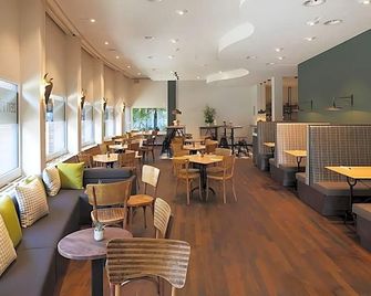 Fred Hotel Leonhardstrasse - Self Check-in - Zurique - Restaurante