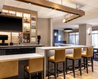 Hyatt Place Colorado Springs/Garden of the Gods - קולרדו ספרינגס - בר