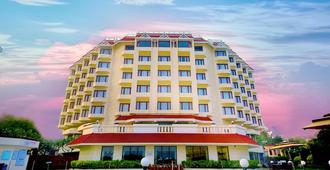 Welcomhotel By Itc Hotels, Devee Grand Bay, Visakhapatnam - Visakhapatnam - Rakennus