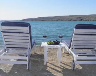 Island Pag seafront - Pag - Sala de jantar