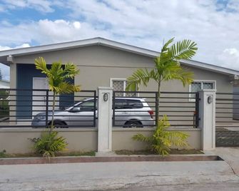 Casa Serena - Relaxing, Private, Family Friendly! - Couva - Edificio