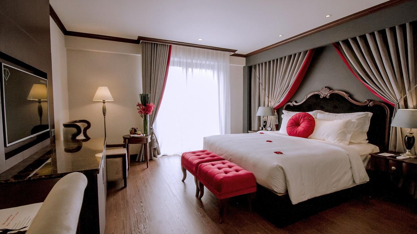 The Scarlett Boutique Hotel