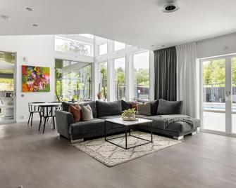 Exclusive villa Stockholm - Huddinge - Living room