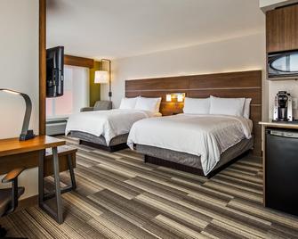 Holiday Inn Express Hotel & Suites Detroit - Farmington Hills, An IHG Hotel - Northville - Slaapkamer