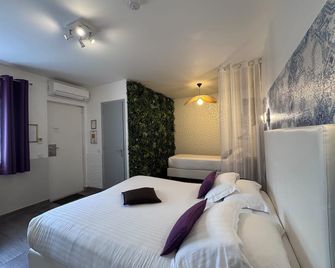 Hotel Villa Rose - Nice - Bedroom
