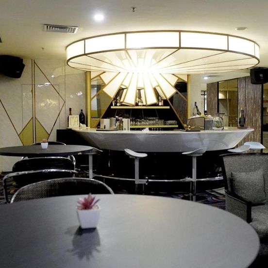 Beverly Hotel Batam image 1