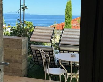 Rosemary Hôtel - Bastia - Balkon