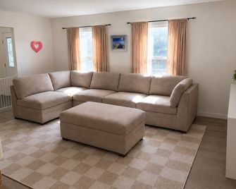 Bay Head - Open Concept Home with Water View - Point Pleasant - Sala de estar