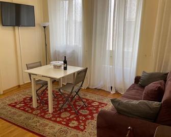 Suites in Rome 2 - Roma - Sala de estar