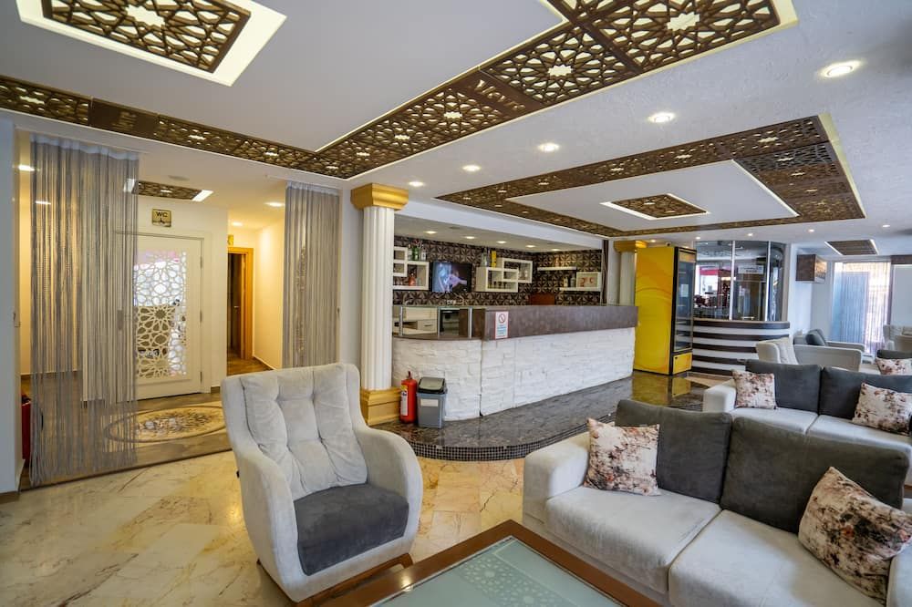 Mevre Hotel - אנטליה - דלפק קבלה
