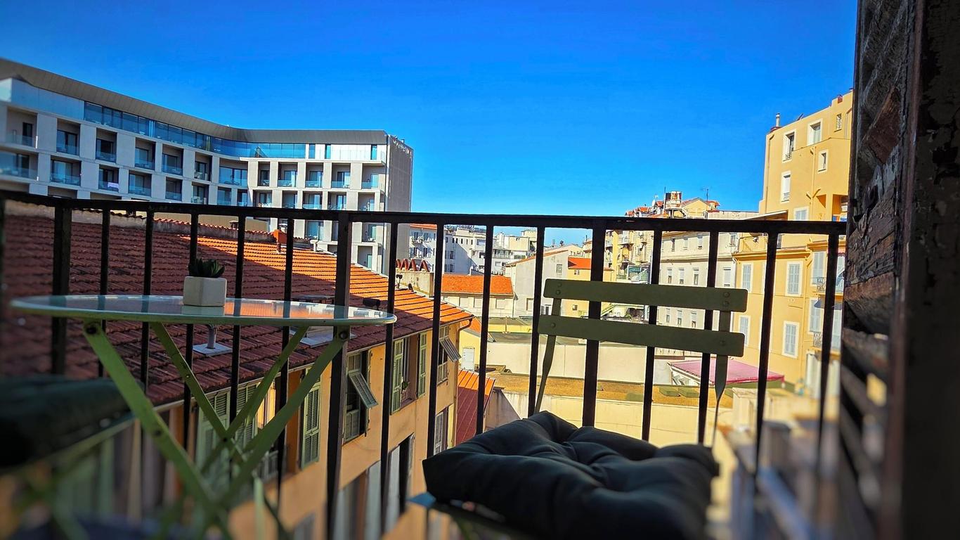 Le Petit Trianon et le Charme des Suites