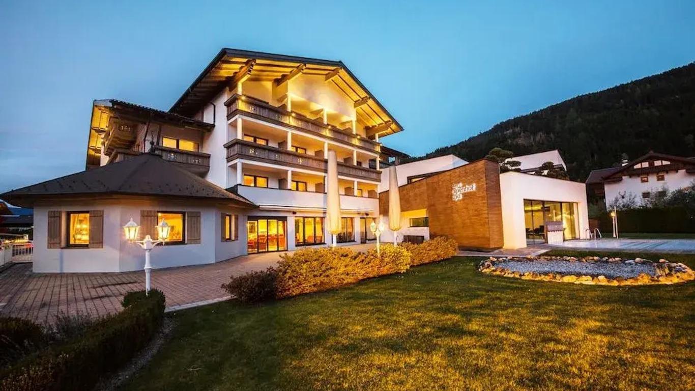 Superior Hotel Alpenhof