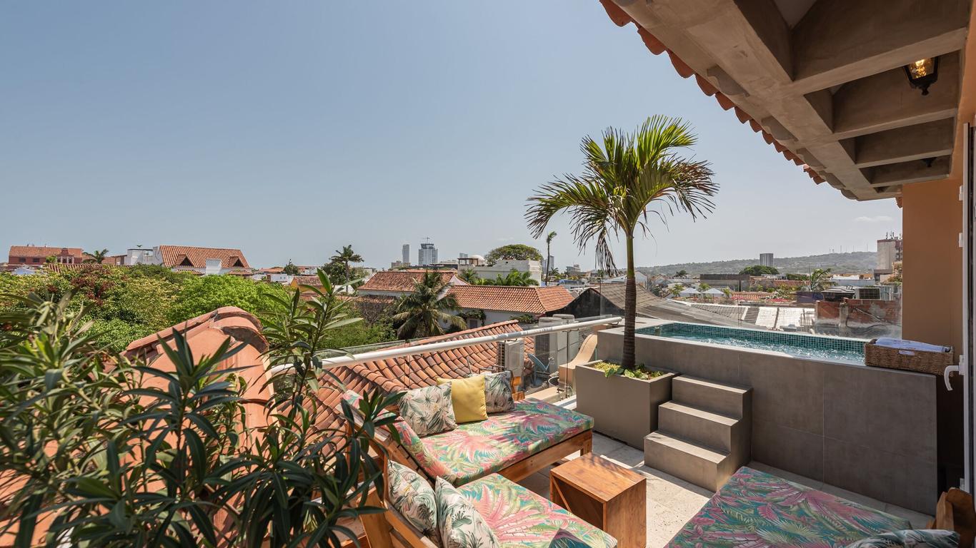 تاون هاوس بوتيك هوتل