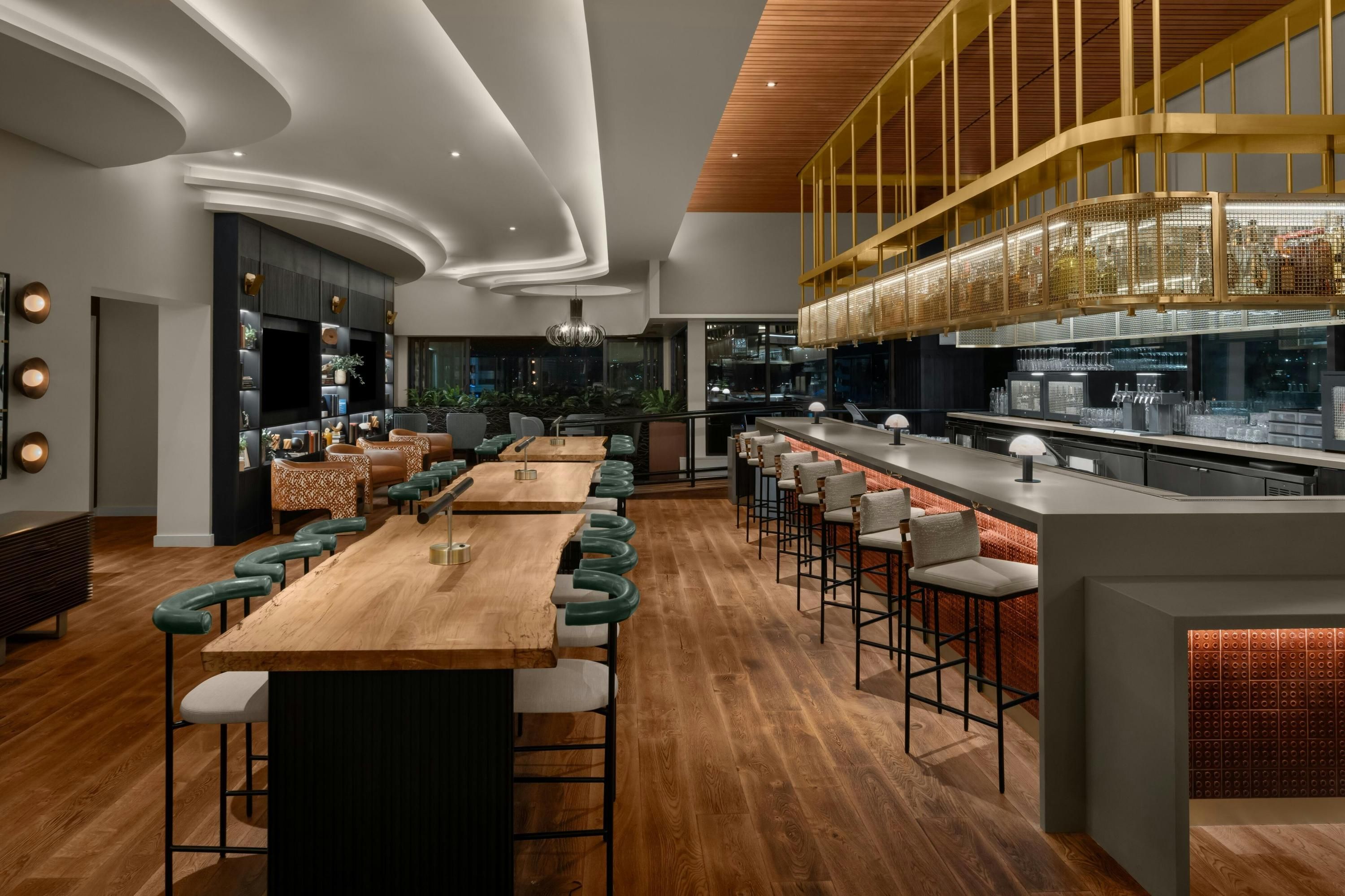 Element Calgary Downtown - Calgary - Bar