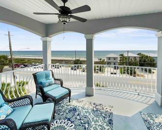 'Beach Witch' | Steps To The Beach | Community Pool | Beautiful beach views! - Laguna Beach - Balcón