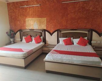 OYO 2722 Hotel Prince - Ajmer - Habitación