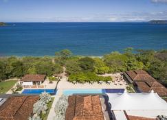 Beautiful Reserva Conchal 3 bed Oceanview Condo - Puerto Viejo - Pool