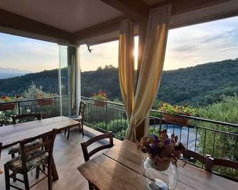 Aura Toscana Boutique - Monsummano Terme - Balcone