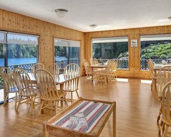 Nootka Island Lodge - Nootka - Restaurante
