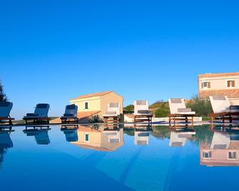 Eliathos Hillside Retreat - Archanes - Басейн