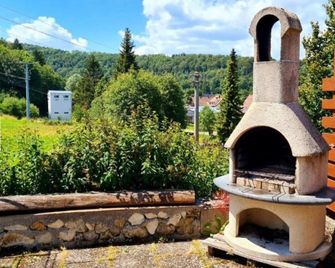 Doppelzimmer Waldblick - Sonnenbühl - Outdoor view