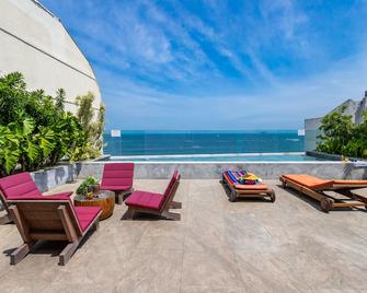 Unhotel - Rio de Janeiro - Balcony