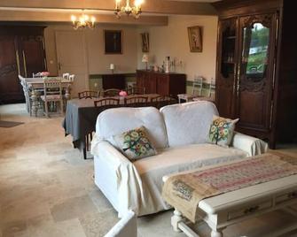 Le Relais des Prés - Gîte de grande capacité - Maisnières - Sala de estar