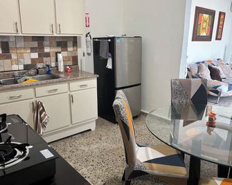 The Little Blue House - Guayama - Kitchen