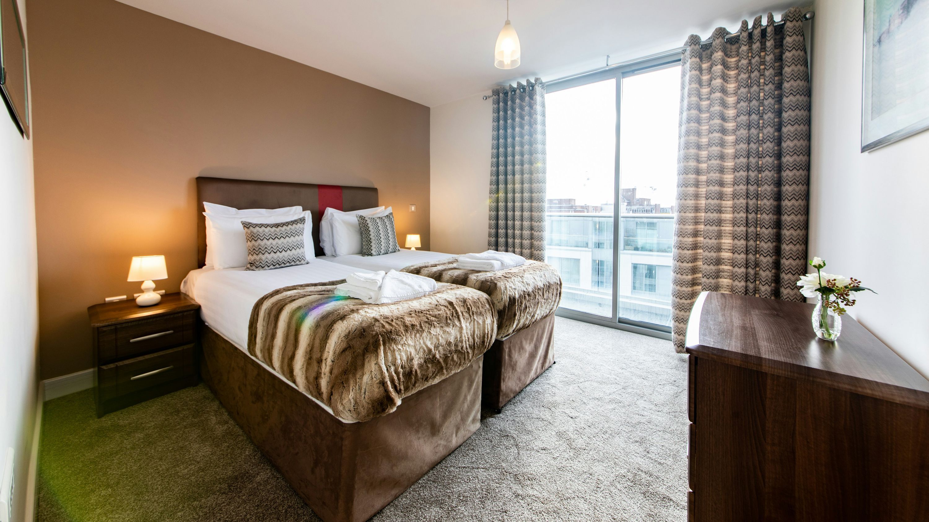 The Spires Serviced Apartments Birmingham - Birmingham - Bedroom