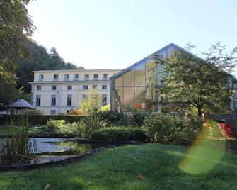 Castel de Pont-a-Lesse - Dinant - Bâtiment