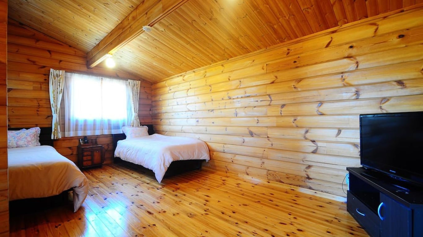 ペンション与那覇岳