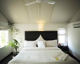 Marbela Beach Resort - Morjim - Bedroom