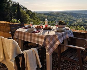 Agriturismo Fattoria La Prugnola - Montescudaio