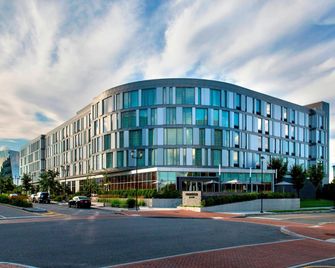Courtyard by Marriott Philadelphia South at The Navy Yard - פילדלפיה - בניין