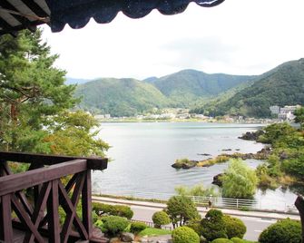 Kawaguchiko Hotel - Fujikawaguchiko - Varanda