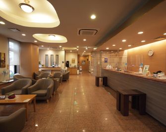 Hotel Route-Inn Shibata Inter - Shibata - Rezeption