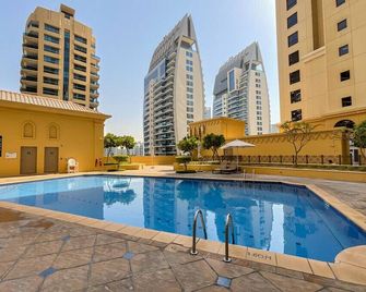 Co Living - Dubaï - Piscine