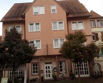 Hotel Loewensteiner Hof Haus am Neuplatz - Wertheim - Будівля