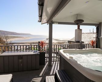 Ty'n-Y-Ffynnon Cottage - Barmouth - Balcony