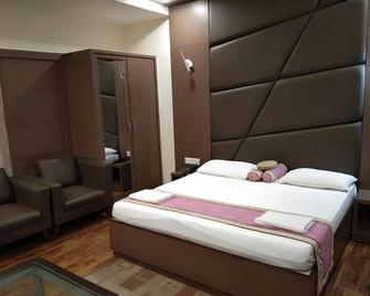 Hotel Alka - Varanasi - Soverom