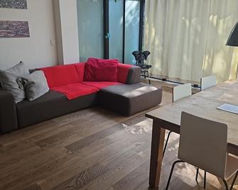 Two-bedrooms apartment walking distance to the city centre - Ámsterdam - Sala de estar