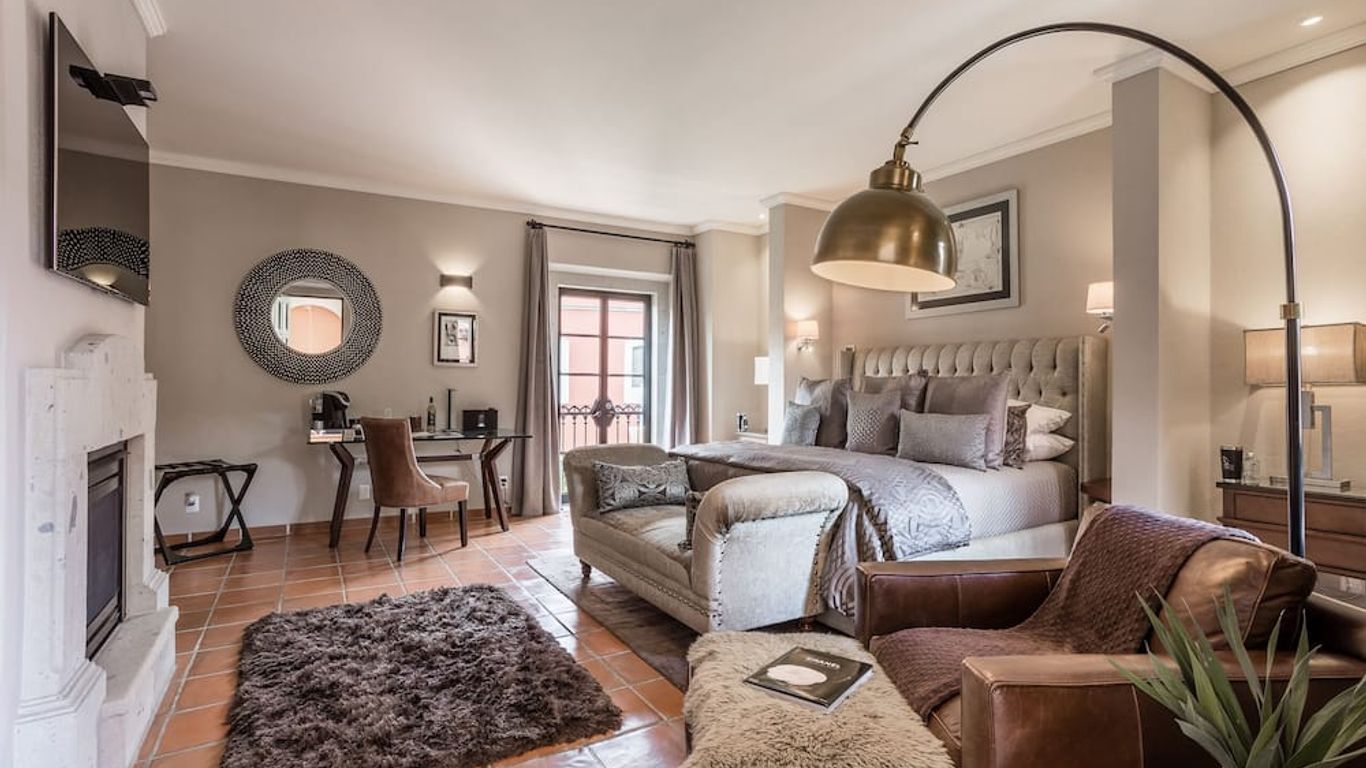 Artesana - Privately Owned Rosewood Residence