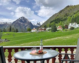 Holiday Home Naustvollen by Interhome - Balestrand